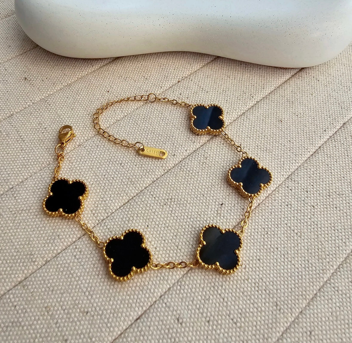 Black clover bracelet