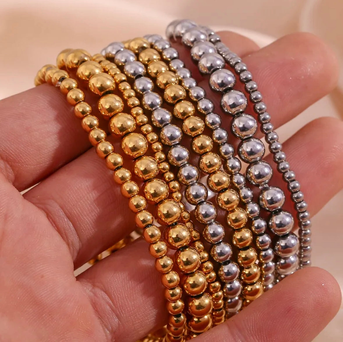 Beaded bracelet
