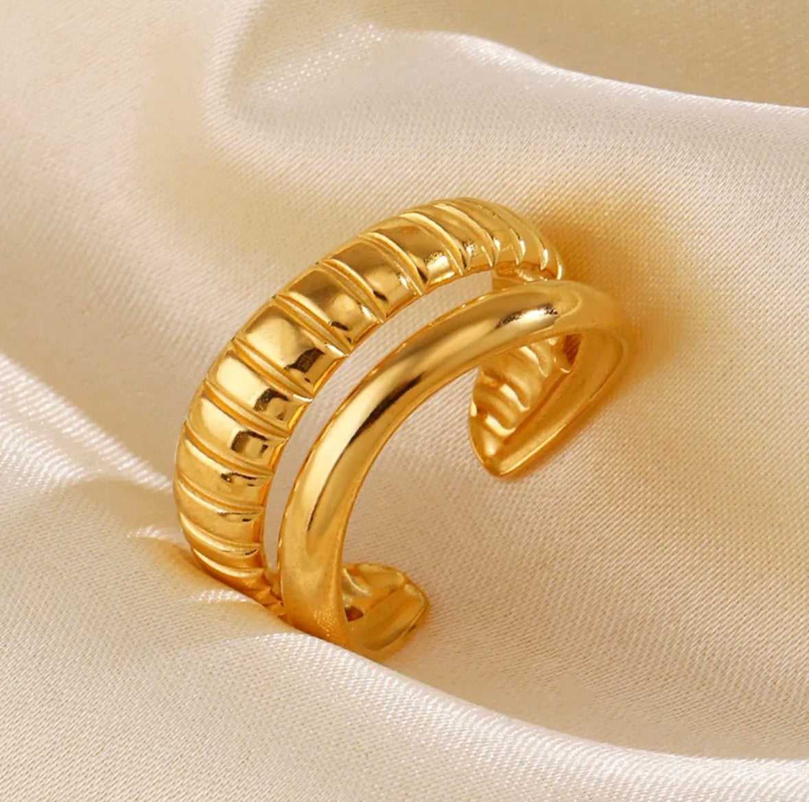 Chunky adjustable ring