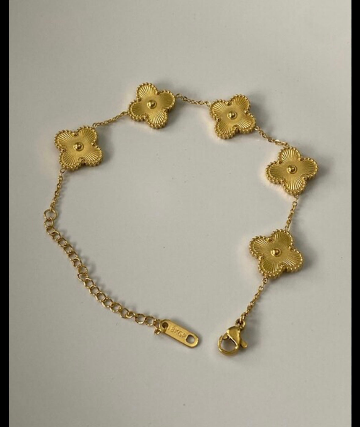 Golden clover bracelet