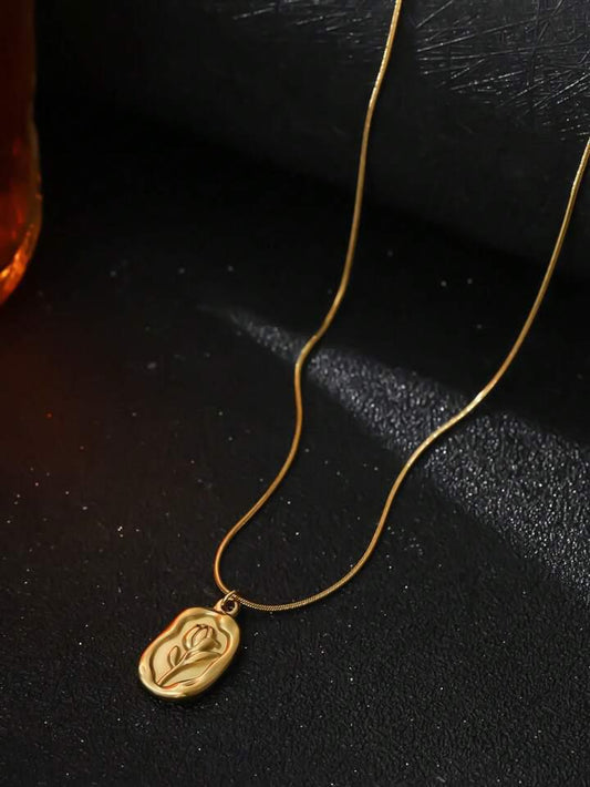Tulip Necklace