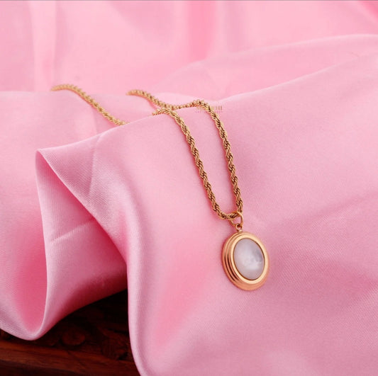 Moonstone Neckpiece